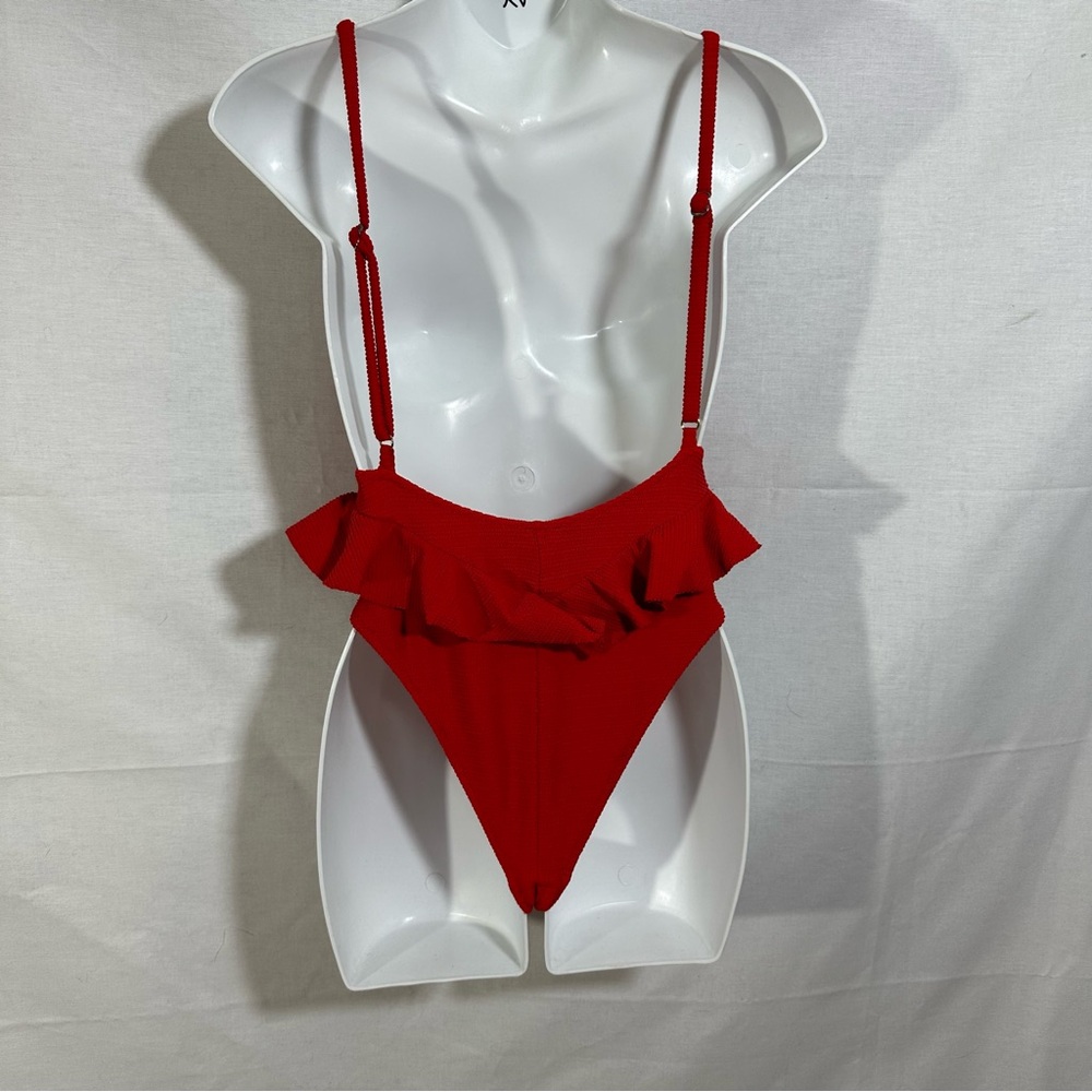 Montce Cynthia Textured Swimsuit One Piece Crimson - Picture 3 of 10